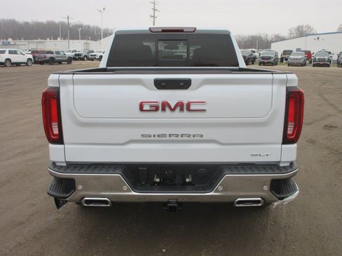 New 2026 GMC Sierra 1500 SLT w/ SLT Premium Plus Package image 6