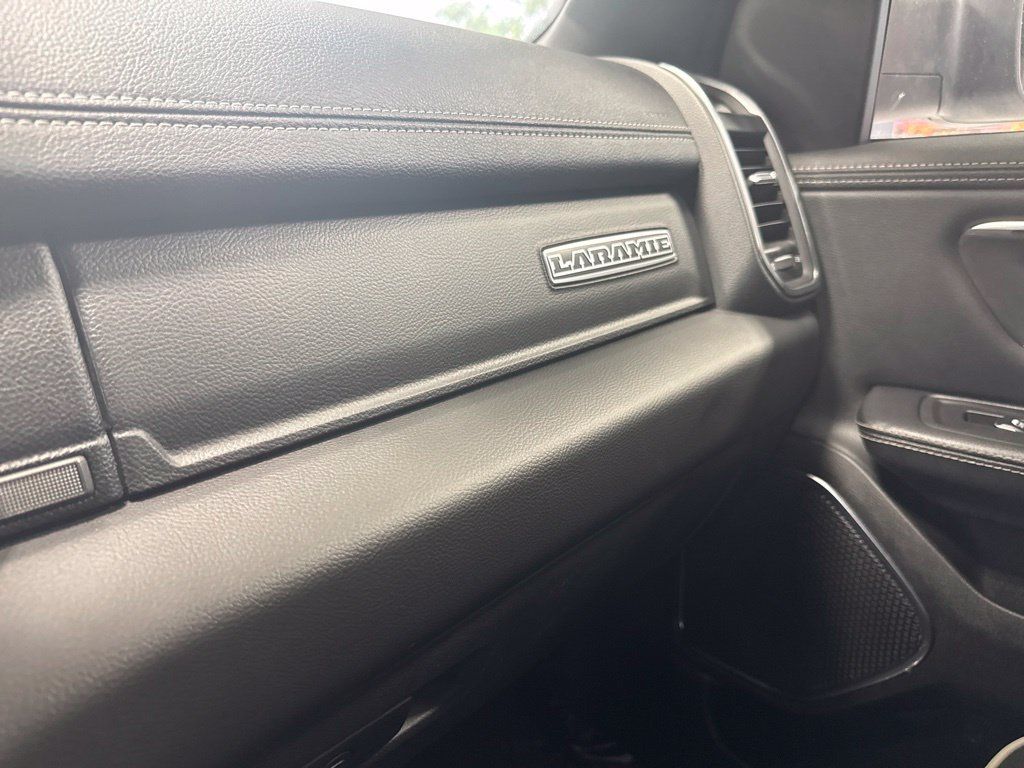 Used 2026 RAM 1500 Laramie AWD/4WD image 31