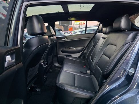 Used 2020 Kia Sportage S w/ S Sunroof Package image 11