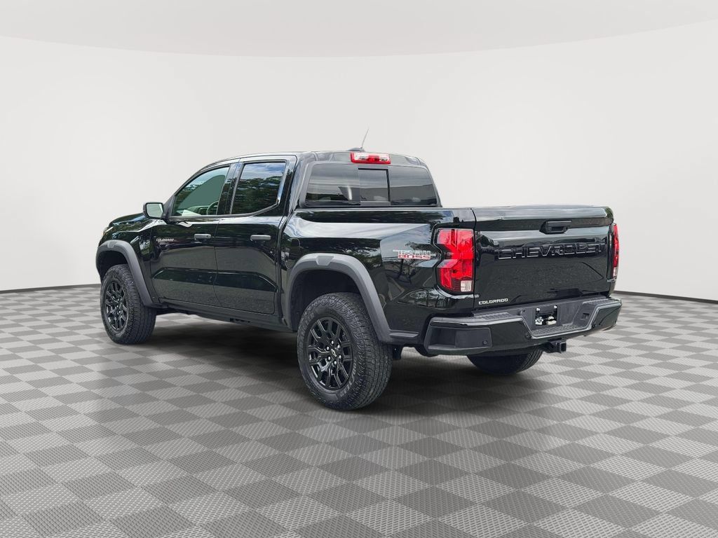 Used 2026 Chevrolet Colorado Trail Boss AWD/4WD image 5
