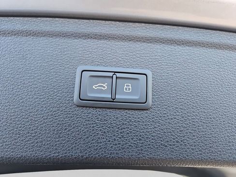 Used 2025 Audi Q5 2.0T Premium Plus image 26