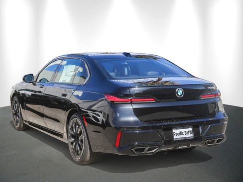 New 2026 BMW 760i xDrive AWD/4WD image 4