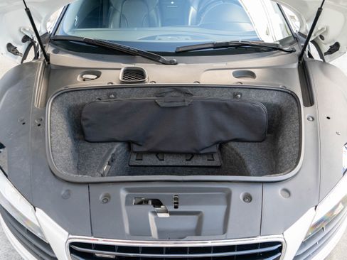 Used 2011 Audi R8 V8 image 47