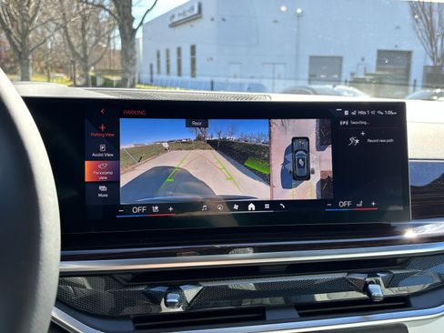 Used 2026 BMW X5 xDrive40i w/ Premium Package image 26