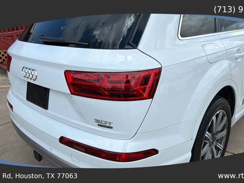 Used 2018 Audi Q7 3.0T Prestige AWD/4WD image 19