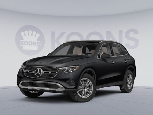 Used 2025 Mercedes-Benz GLC 300 4MATIC image 1