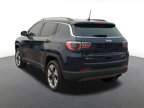 Used 2019 Jeep Compass Limited AWD/4WD image 4