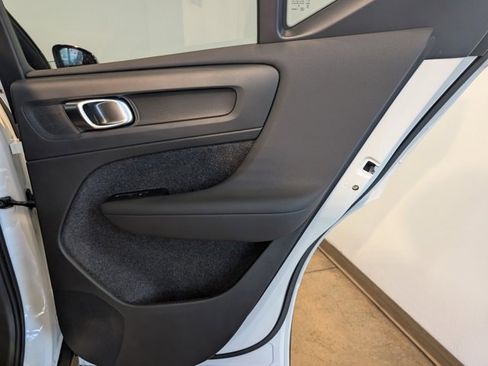 New 2026 Volvo XC40 B5 Plus w/ Protection Package Premier image 27