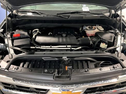 Used 2024 Chevrolet Silverado 1500 LT AWD/4WD image 29