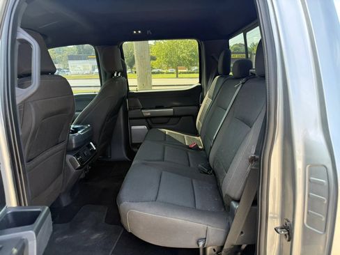 Used 2022 Ford F150 XLT w/ Equipment Group 302A High AWD/4WD image 4
