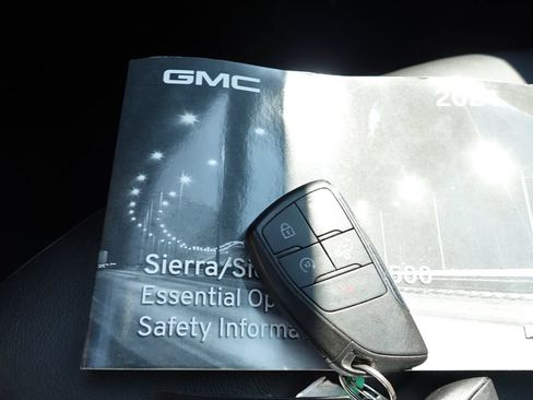 Used 2024 GMC Sierra 1500 Elevation w/ Elevation Premium Package AWD/4WD image 38