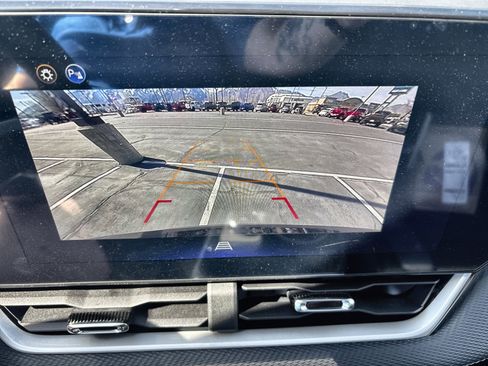 New 2026 Chevrolet Equinox LT w/ Convenience Package II image 31