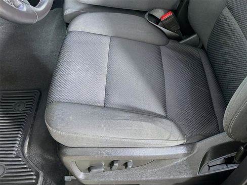 Used 2019 Chevrolet Silverado 1500 LT w/ All Star Edition image 19