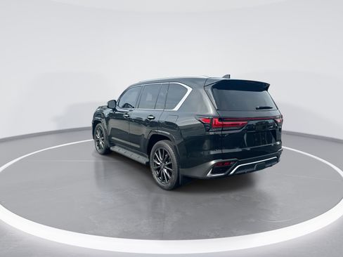 Used 2026 Lexus LX 600 F Sport w/ Accessory Package (Z1) AWD/4WD image 7