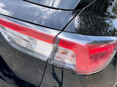 Used 2021 Ford Escape SE FWD image 28