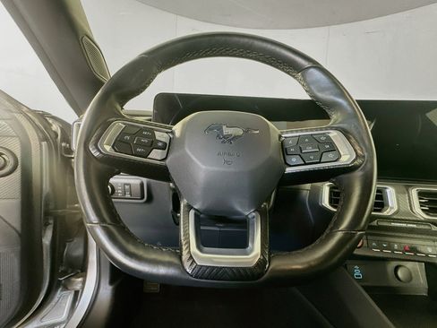 Used 2025 Ford Mustang Premium RWD image 18