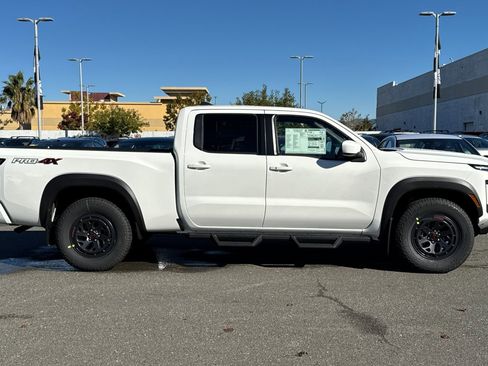 New 2026 Nissan Frontier PRO-4X w/ Tow Package image 3