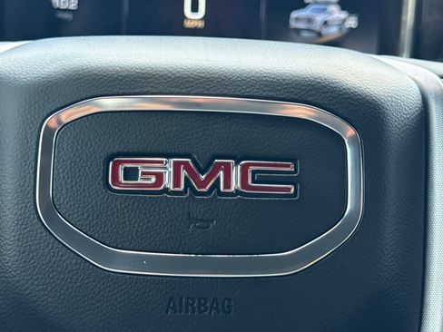 Used 2023 GMC Sierra 1500 Elevation w/ Preferred Package AWD/4WD image 32