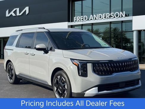 New 2026 Kia Carnival EX FWD image 1
