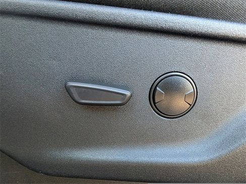 Used 2024 Ford F150 XLT image 15