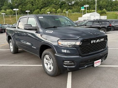 New 2026 RAM 1500 Big Horn AWD/4WD image 2