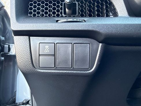 Used 2025 Honda CR-V EX image 22