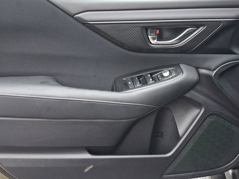 Certified 2025 Subaru Outback Premium w/ Popular Package #1A image 12