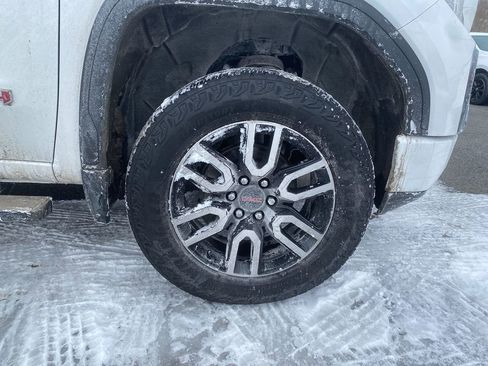 Used 2021 GMC Sierra 1500 AT4 image 28