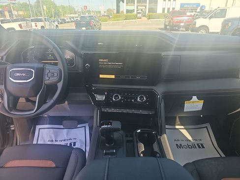 New 2026 GMC Sierra 1500 AT4 image 12