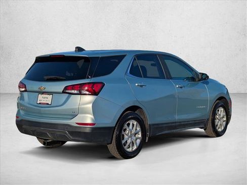 Used 2022 Chevrolet Equinox LT image 5