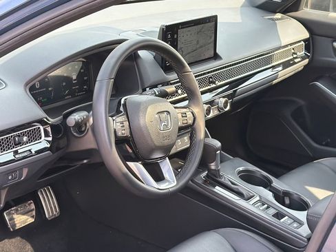 Used 2025 Honda Civic Sport Touring image 13