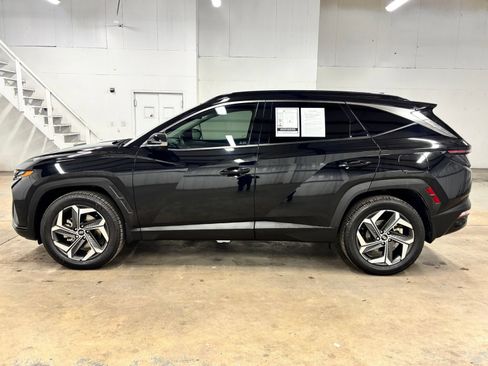 Used 2023 Hyundai Tucson Limited w/ Cargo Package AWD/4WD image 4