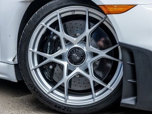 Certified 2025 Porsche 718 Boxster Spyder RS image 17