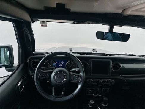 Used 2022 Jeep Gladiator Sport image 22