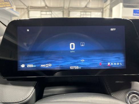 Used 2026 Chevrolet Equinox LT w/ Safety and Technology Package AWD/4WD image 19