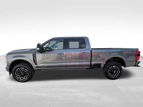 Used 2025 Ford F250 Platinum AWD/4WD image 11