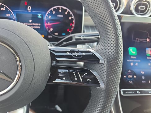 Certified 2026 Mercedes-Benz GLC 300 4MATIC image 18