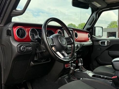 Used 2022 Jeep Gladiator Rubicon w/ LED Lighting Group AWD/4WD image 8