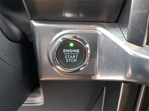 Used 2023 Ford F150 Lariat image 29