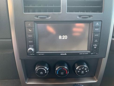 Used 2012 Jeep Liberty Sport image 23