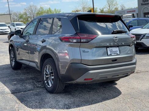 Used 2023 Nissan Rogue S AWD/4WD image 7