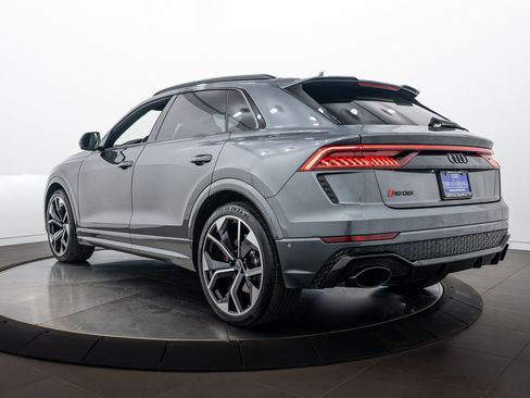 Used 2023 Audi RS Q8 w/ Black Optic Package AWD/4WD image 5
