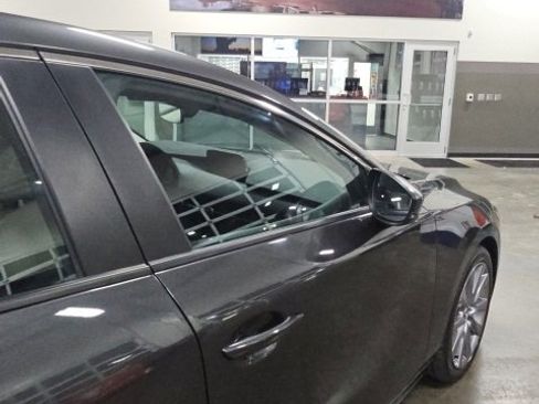 Used 2025 MAZDA MAZDA3 s image 50