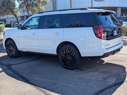 New 2026 Ford Expedition Platinum w/ Stealth Performance Package image 4