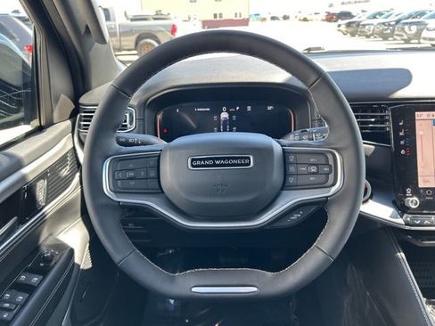 New 2026 Jeep Grand Wagoneer Limited AWD/4WD image 13