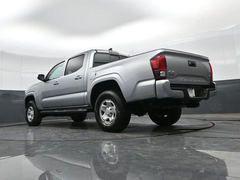 Used 2022 Toyota Tacoma SR image 37