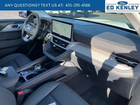 New 2026 Ford Explorer Active w/ Active Comfort Package image 29