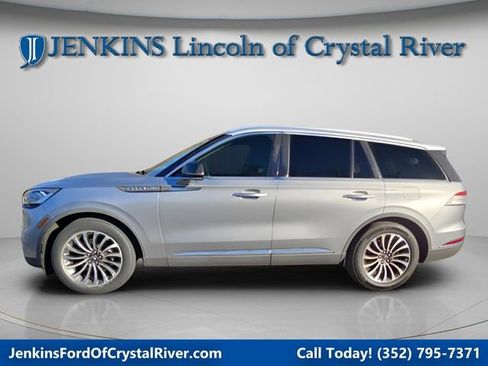 Used 2022 Lincoln Aviator Reserve w/ Elements Package Plus RWD image 1