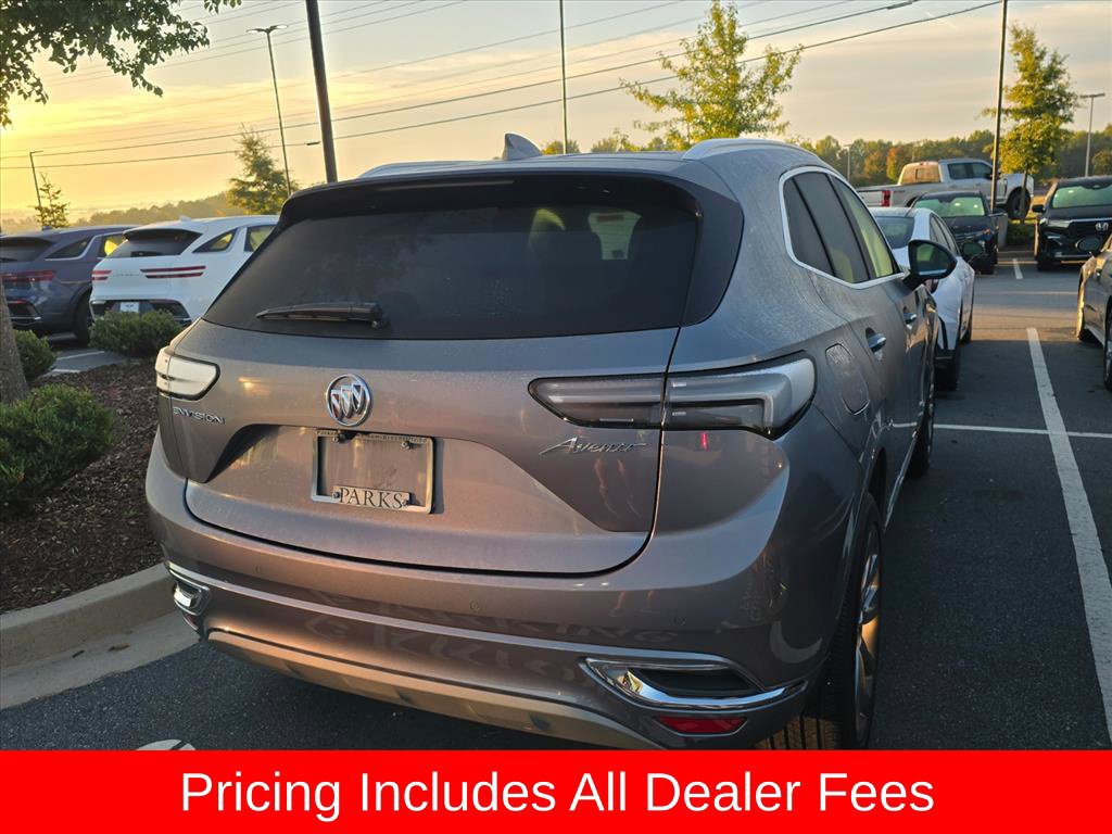 Used 2022 Buick Envision Avenir w/ Premium Seat Package FWD image 9