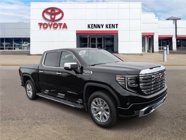 Used 2025 GMC Sierra 1500 Denali w/ Technology Package AWD/4WD image 1